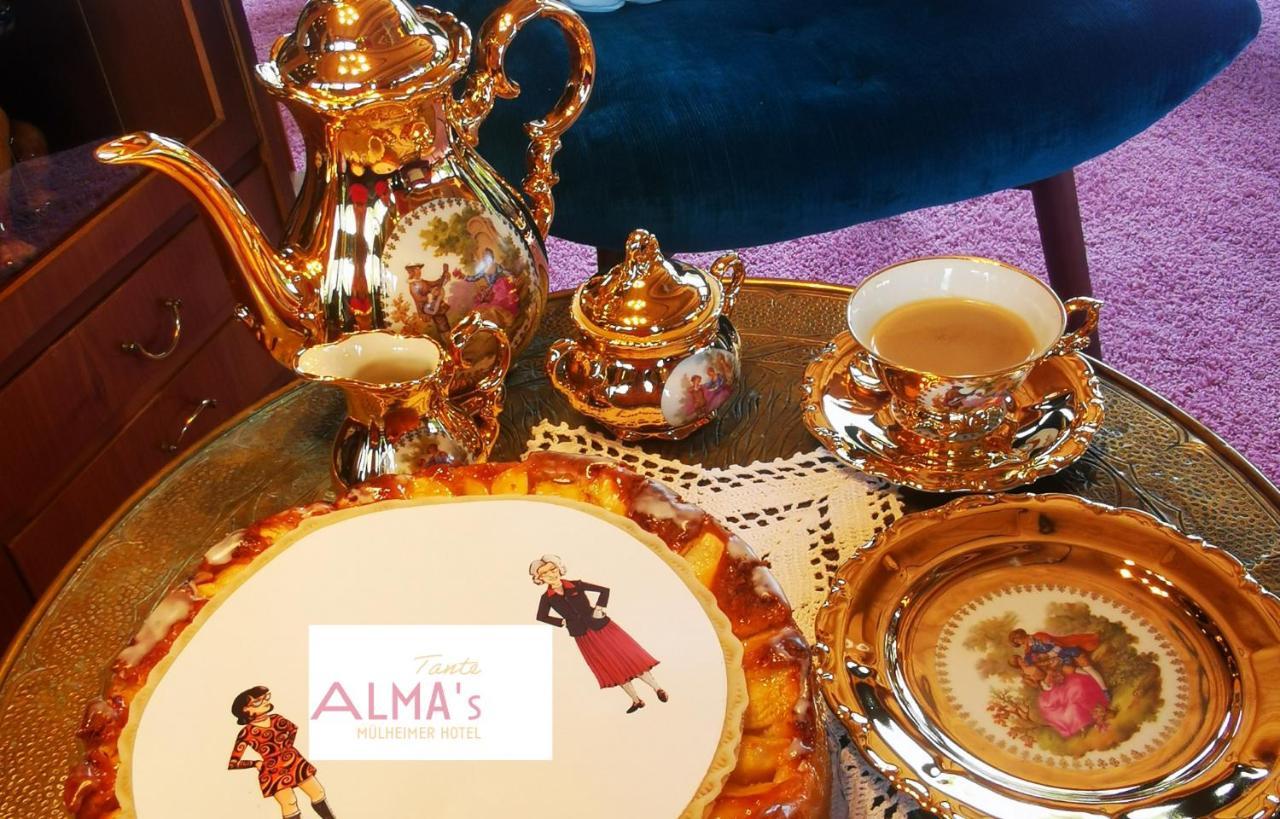 Tante Alma'S Muelheimer Hotel Мильгейм-на-Руре Экстерьер фото